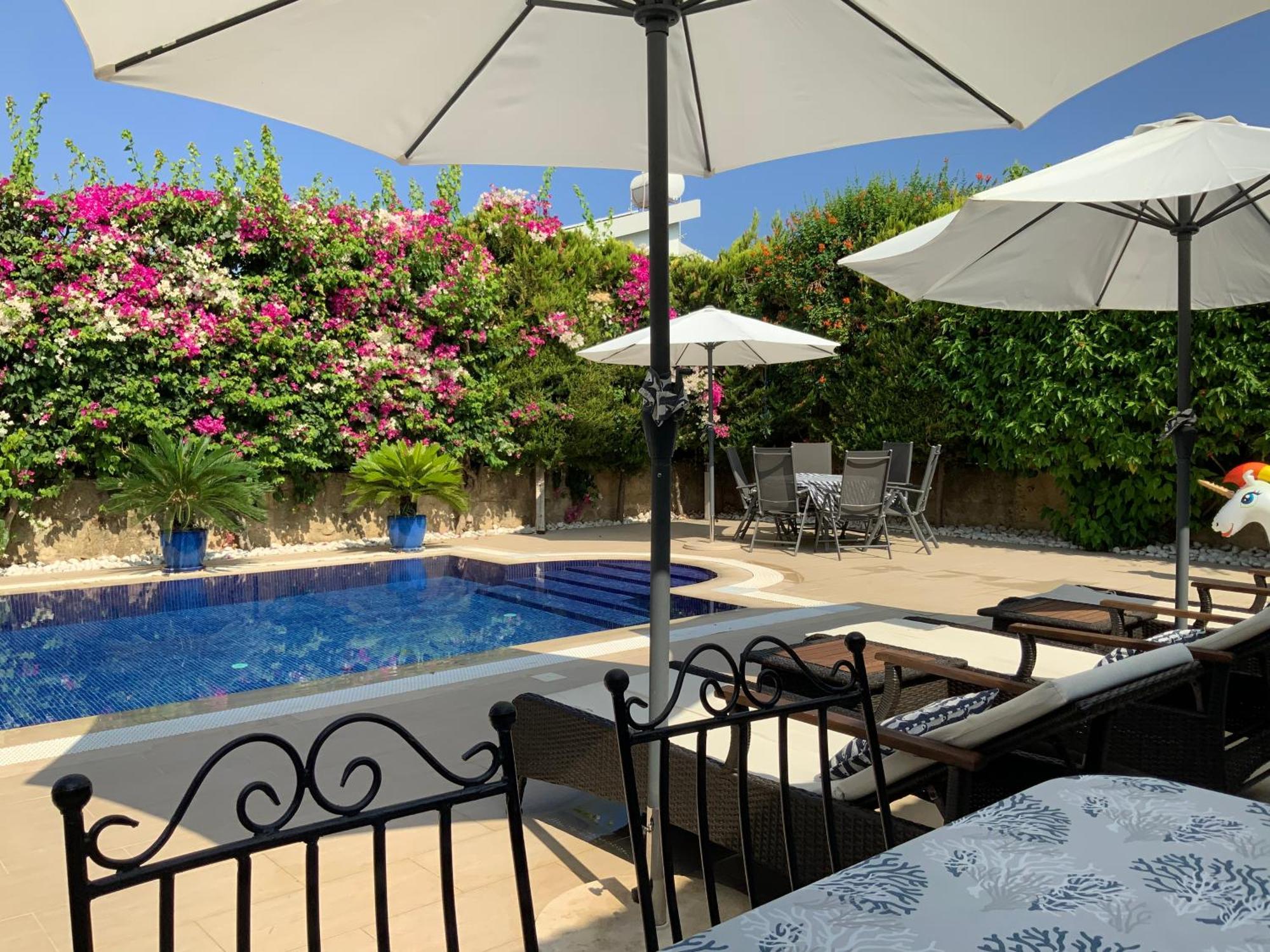 Casa Santos Kyrenia Villa Кирения Екстериор снимка