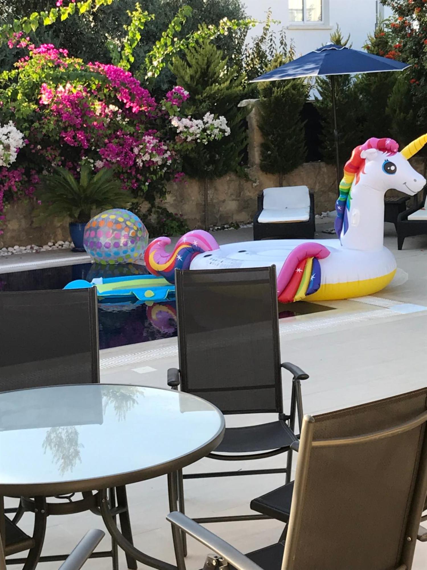 Casa Santos Kyrenia Villa Кирения Екстериор снимка