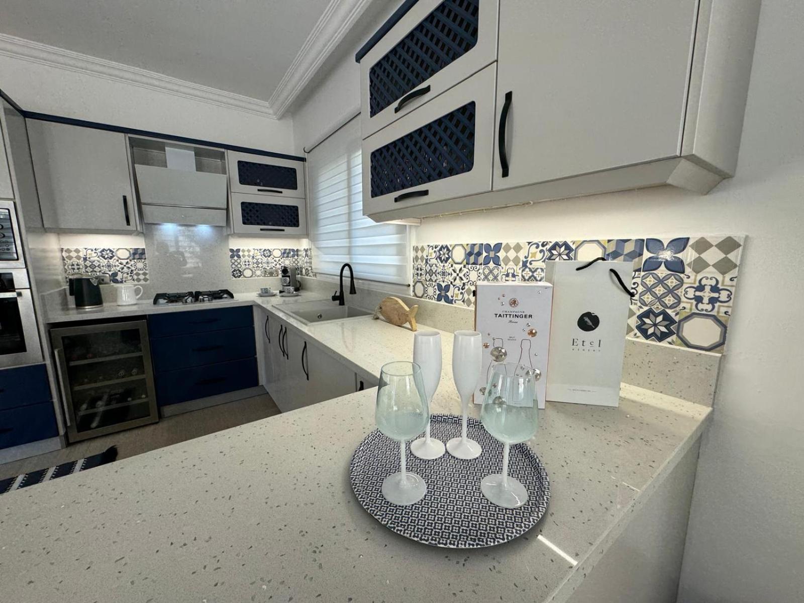 Casa Santos Kyrenia Villa Кирения Екстериор снимка