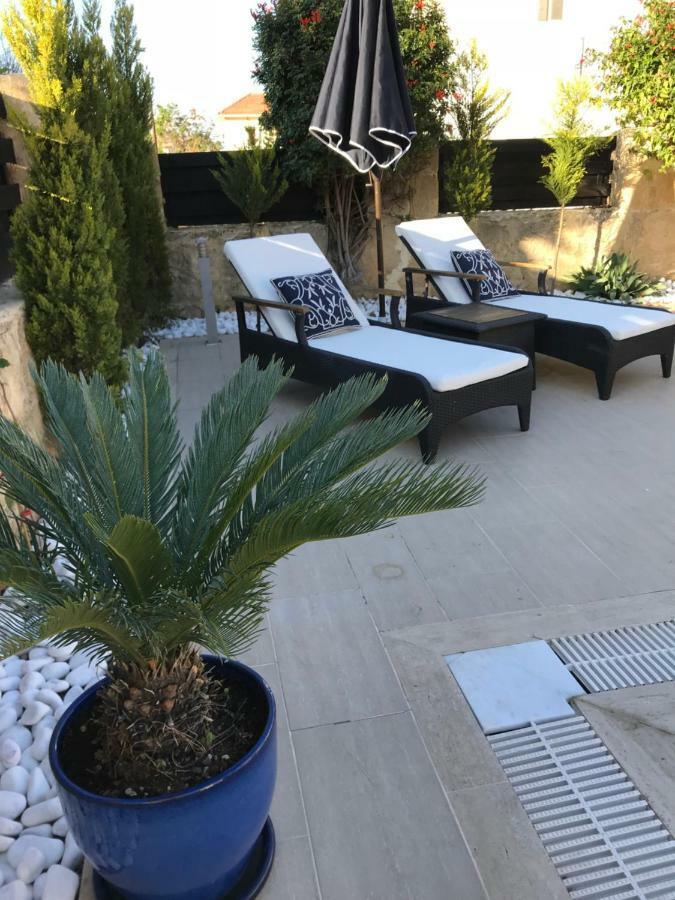 Casa Santos Kyrenia Villa Кирения Екстериор снимка